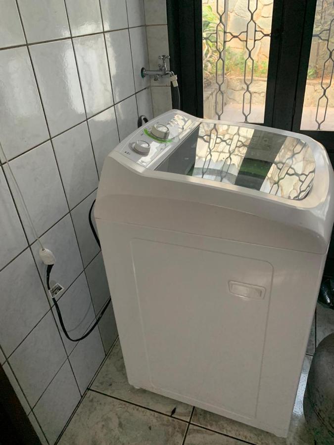 Casa Quintal Bueno! 5 Quartos Com Ar Split E Internet Ultra! Perto Do Melhor De Goiania! Marista Parques Areiao E Vaca Brava Hospital Premium Mater Dei Blue Fit Perdomo Goiania Shopping! Eksteriør billede