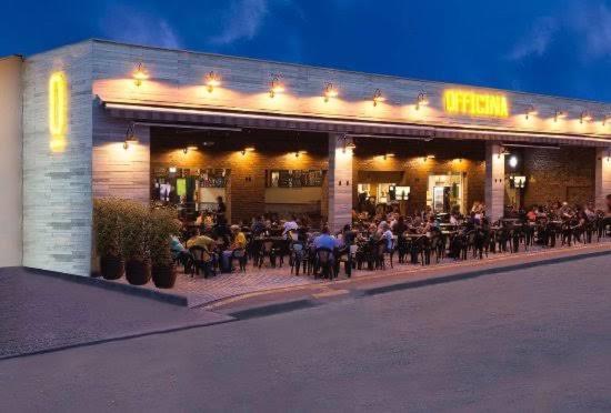 Casa Quintal Bueno! 5 Quartos Com Ar Split E Internet Ultra! Perto Do Melhor De Goiania! Marista Parques Areiao E Vaca Brava Hospital Premium Mater Dei Blue Fit Perdomo Goiania Shopping! Eksteriør billede