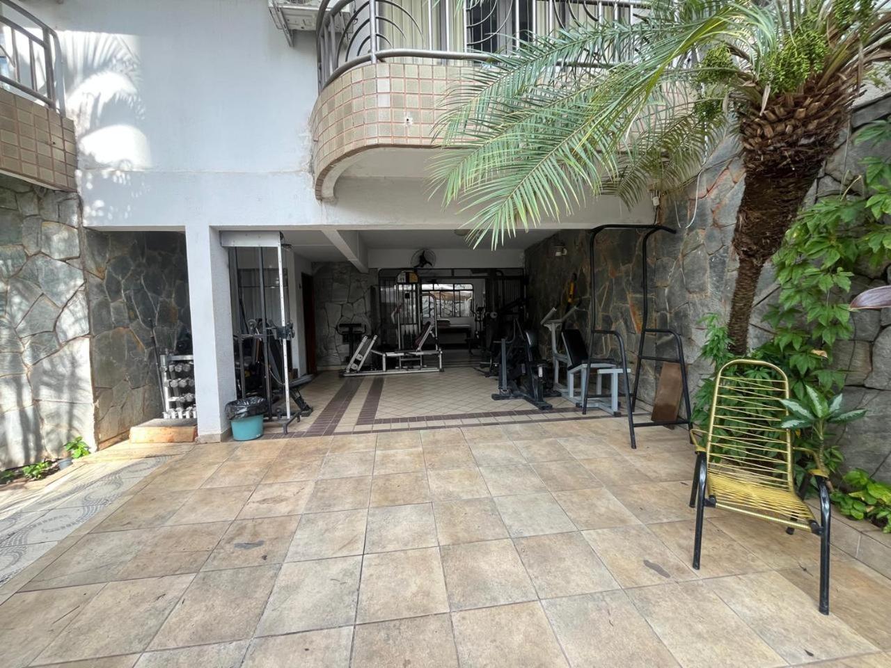Casa Quintal Bueno! 5 Quartos Com Ar Split E Internet Ultra! Perto Do Melhor De Goiania! Marista Parques Areiao E Vaca Brava Hospital Premium Mater Dei Blue Fit Perdomo Goiania Shopping! Eksteriør billede