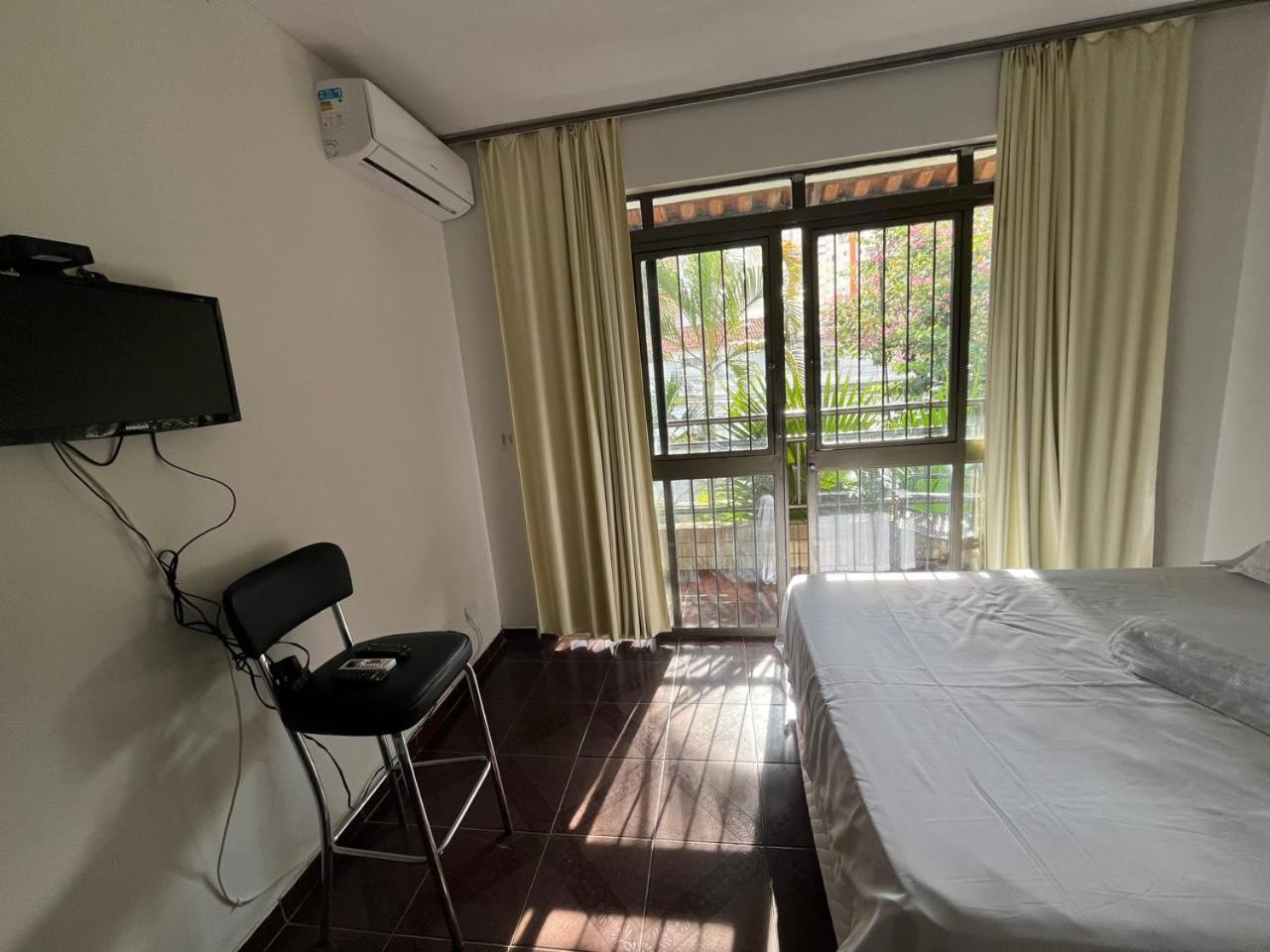 Casa Quintal Bueno! 5 Quartos Com Ar Split E Internet Ultra! Perto Do Melhor De Goiania! Marista Parques Areiao E Vaca Brava Hospital Premium Mater Dei Blue Fit Perdomo Goiania Shopping! Eksteriør billede